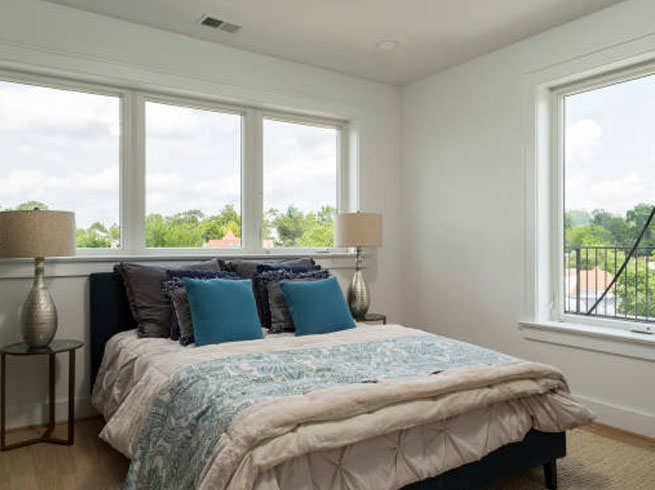 Vastu Tips for Bedroom : बेडरूम में इन गलतियों से आती है लाइफ में परेशानियां, रखें ध्यान