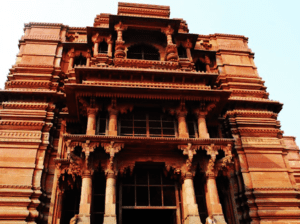 विज्ञान या चमत्कारः महज एक रात में कैसे बने ये 7 भव्य मंदिर, रह जाएंगे दंग
