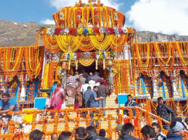 तीन धाम के कपाट खुलने के बाद बदरीनाथ की तैयारी, जानें तारीख