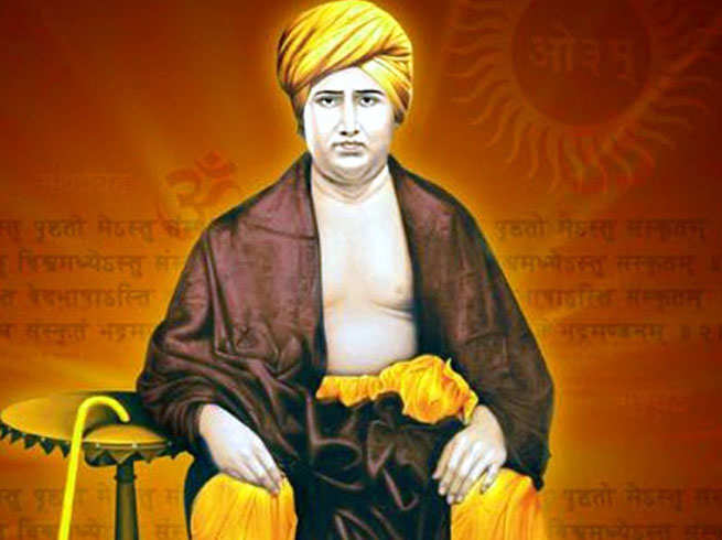 भेदभाव की भावना दूर करने के ल‍िए स्‍वामी दयानंद ने क‍िया था ये काम, जानेंगे तो हैरान रह जाएंगे